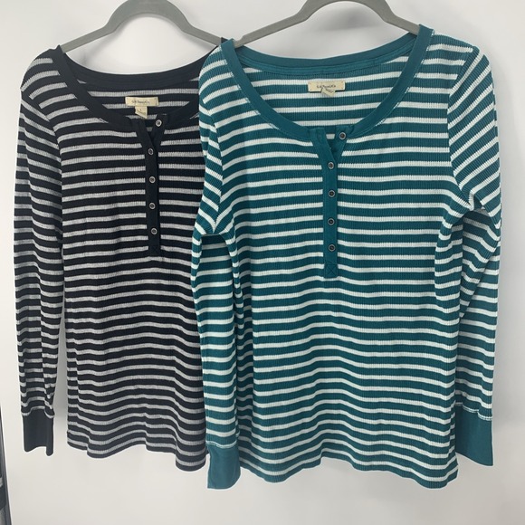 G.H. Bass & Co. Tops - 2 Women GH BASS CO THERMAL HENLEY SHIRT Long Sleeve  Stripe  Top Waffle Large